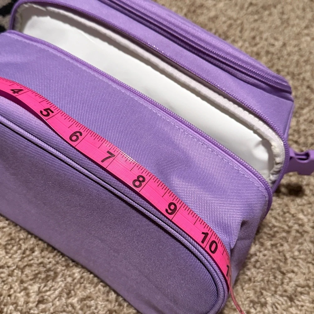 Purple FlowFly insulated lunch / travel bag or camera case - NWOT!